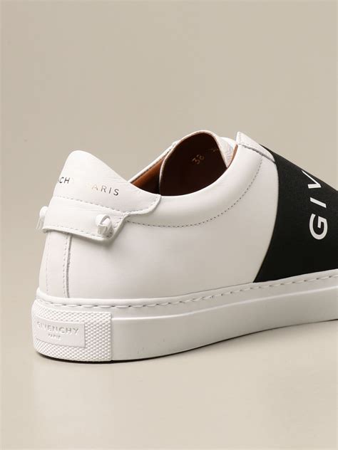 Shoes Givenchy for Women .